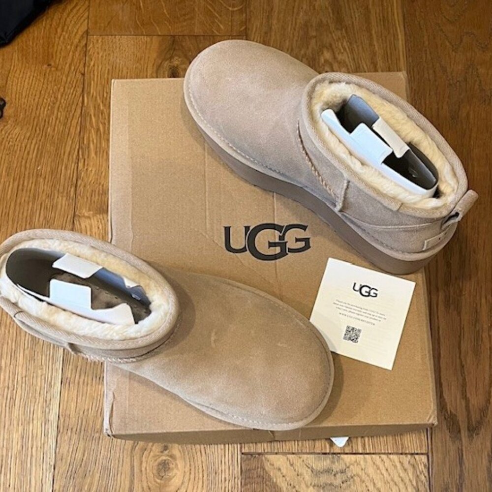 UGG Classic Ultra Mini Platforms-Sand-US Size 7